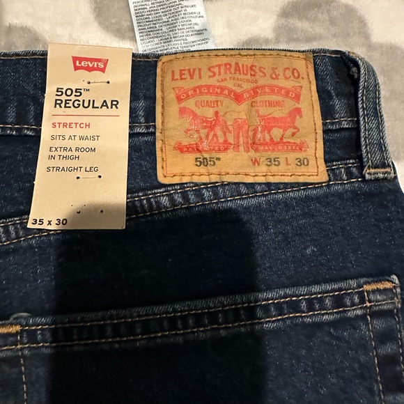 Levi's Other - BRAND NEW! Men’s LEVI 505 Regular Size 35*30